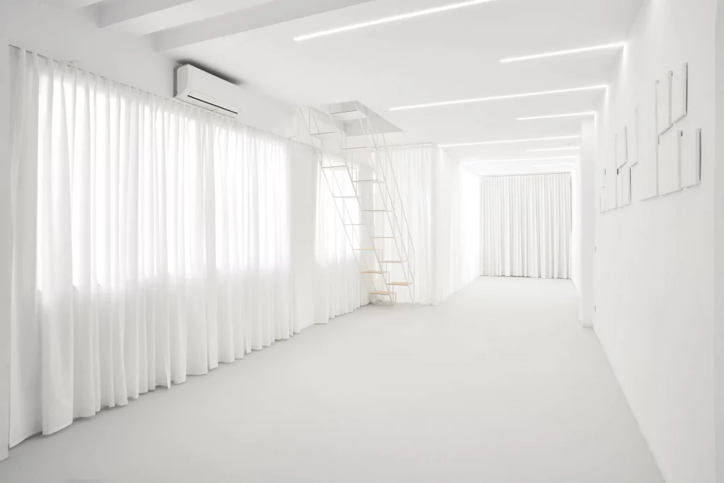 Multi alquiler estudio fotografico luz natural valencia