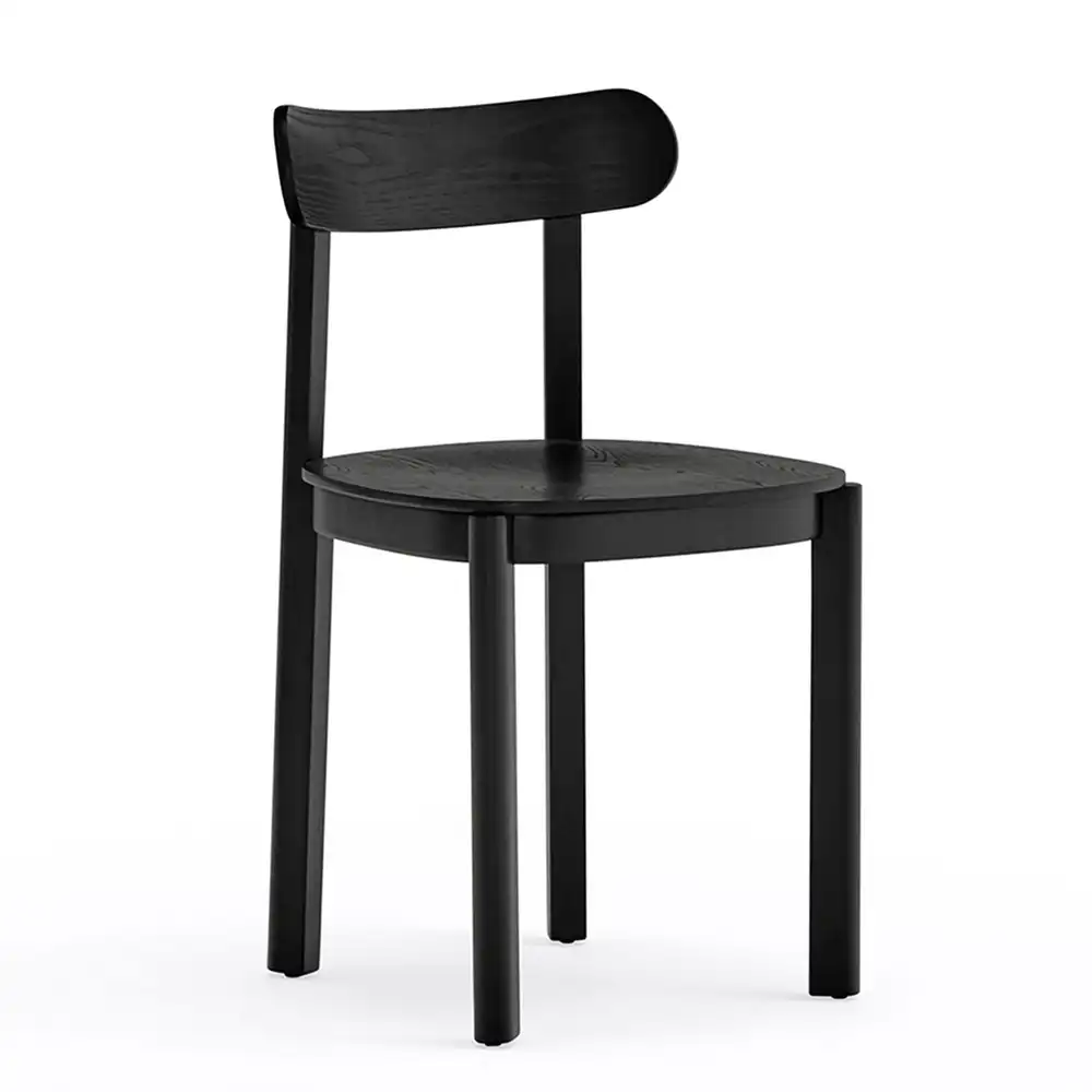 Vista adicional de la Silla Nara de Teulat Design disponible en alquiler de estudio CU29 Valencia